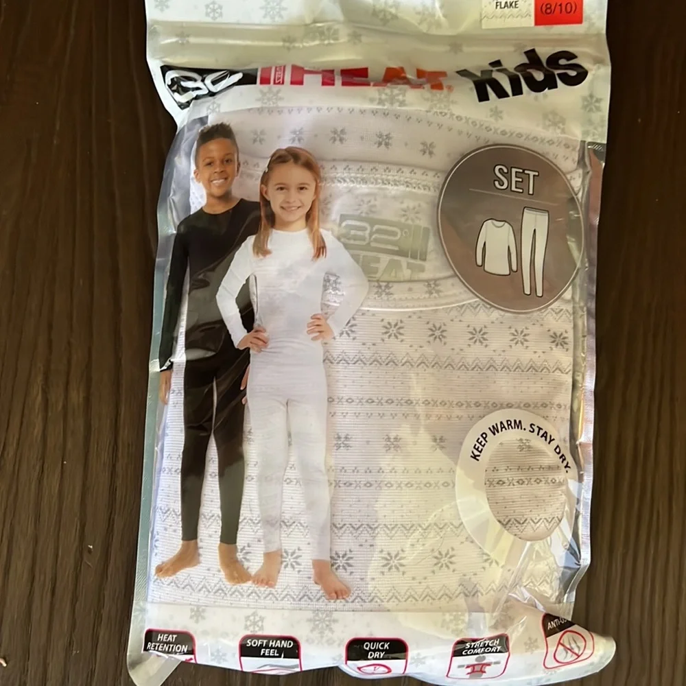 32 Degrees Heat Long Sleeve CrewNeck & Legging Set